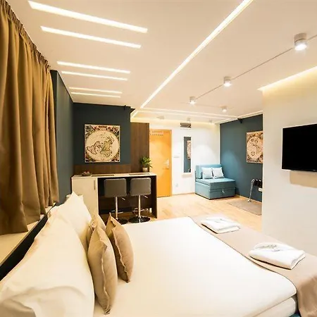 Apartment Center Iii